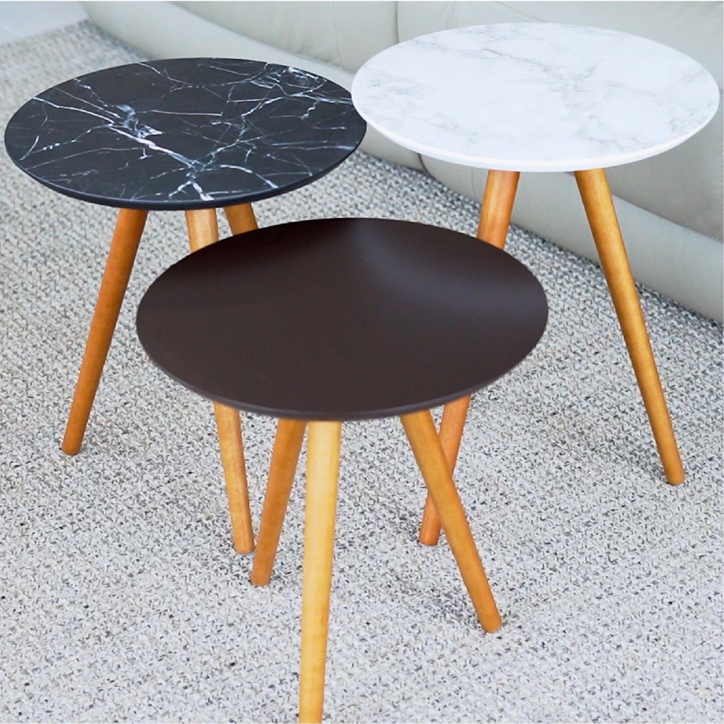 meistar Round Side Coffee Table with Natural Wood Legs for Small Spaces - Ideal for Living Room and Bedroom Reading. Nightstand Side Table Nursery