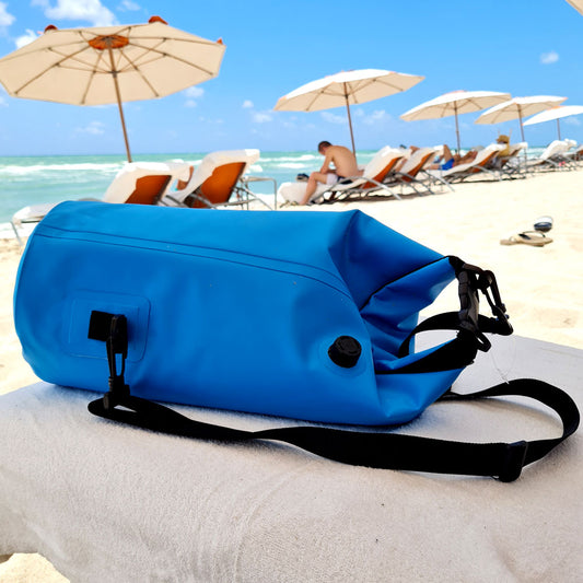 Cooler Bag - Hands-Free, Collapsible, Waterproof and Soft-Sided, This Highly Portable Cooler is an Ideal for Hiking, The Beach, Picnics and Camping