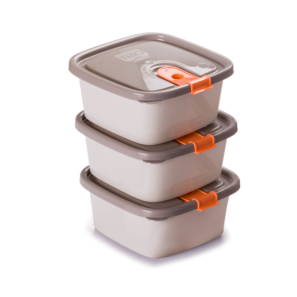 Plastic Food Storage Containers w/attached Lids. Multi sizes Containers (Beige & Orange)