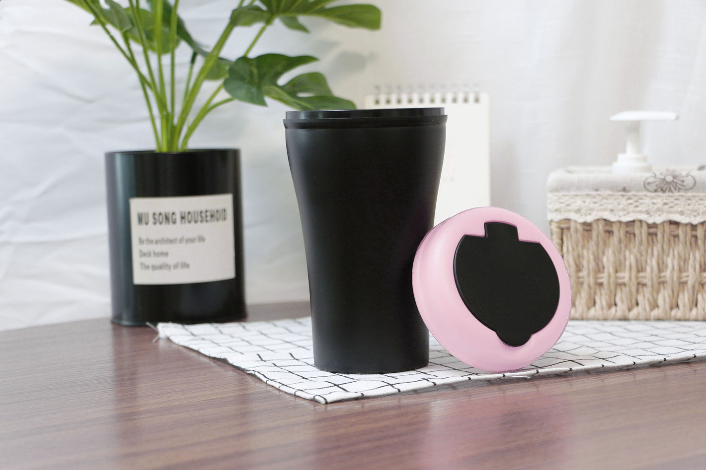 Mini Car Trash Can with Lid, Automotive Cup Holder Mini Vehicle Garbage Can Trash Bin for Car. Fit in Side Door Cup Holder for Receipts